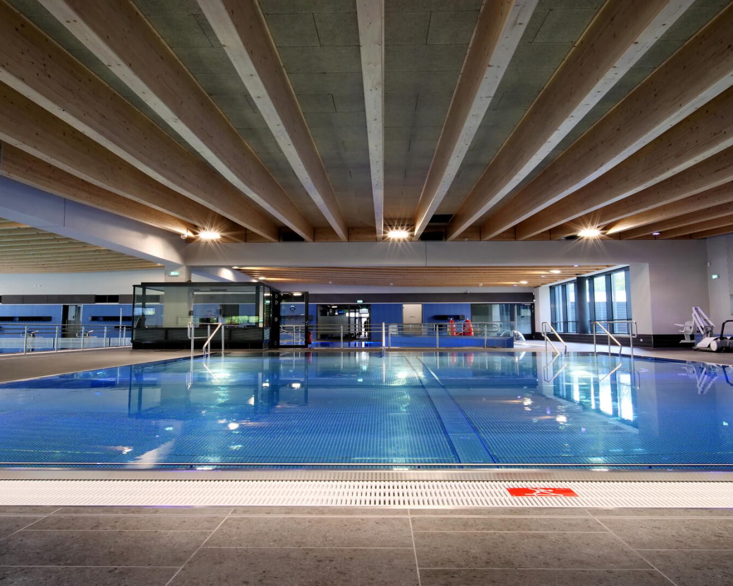 referenz-schwimmhalle-hennigsdorf-2024-4