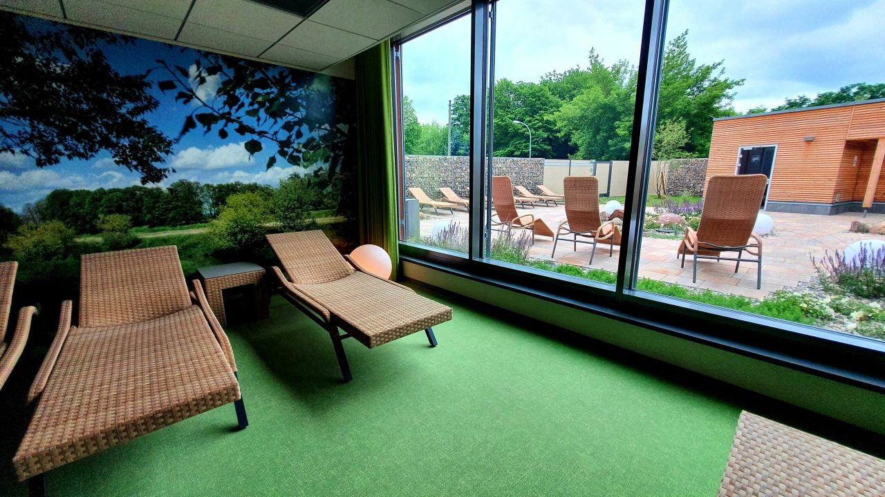 schwimmhalle-forst-7