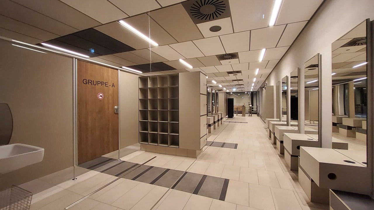 schwimmhalle-oschersleben-4